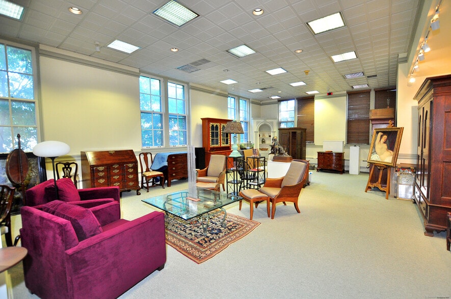 More Photos Of 236 Prospect St, Torrington Bank For Sale