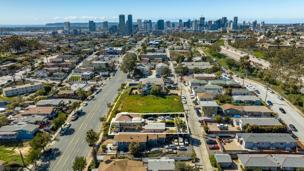 More Photos Of 2760-2762 Market St, San Diego Apartments For Sale