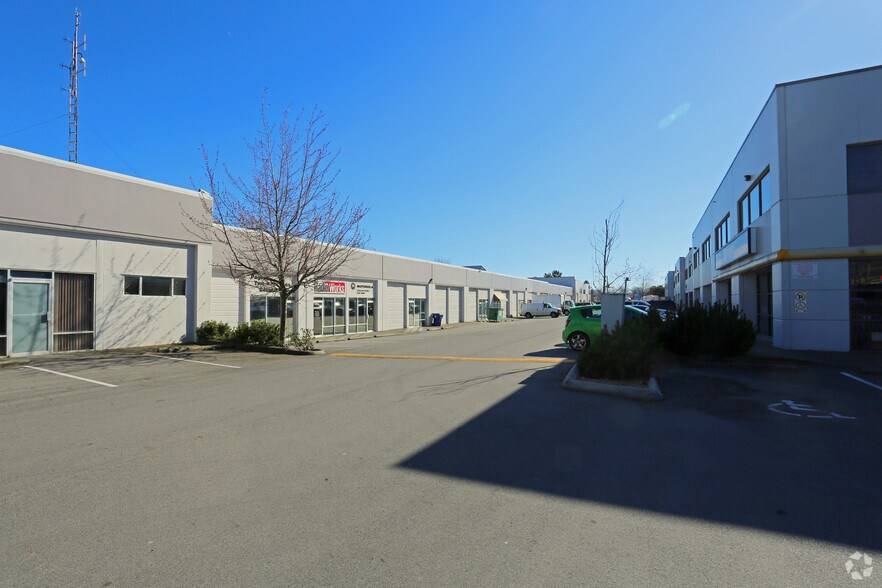 More Photos Of 555 Ardersier Rd, Victoria Warehouse For Lease