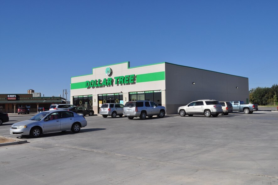 More Photos Of 2204 Lubbock Hwy, Lamesa Freestanding For Sale