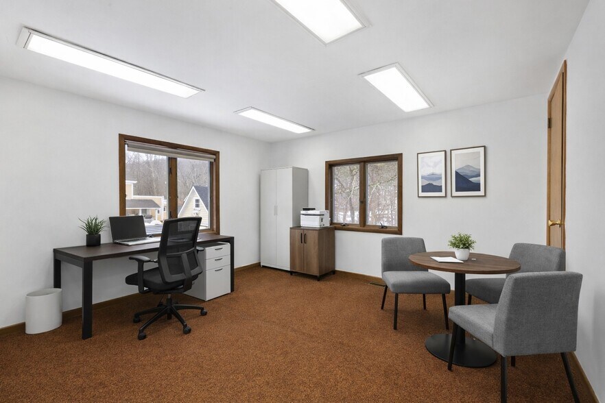 More Photos Of 328 Green Pond Rd, Hibernia Office Residential For Lease