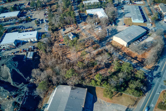 More Photos Of 497 NW Kirk Rd, Marietta Office For Sale