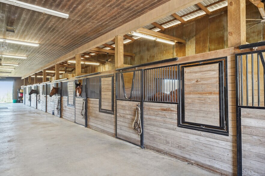 More Photos Of 460 Bishop Rd, Huntsville Land For Sale