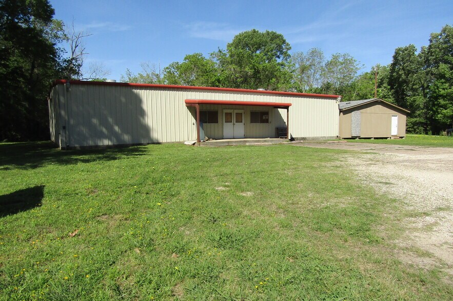 More Photos Of 1700 FM3277, Livingston Specialty For Sale