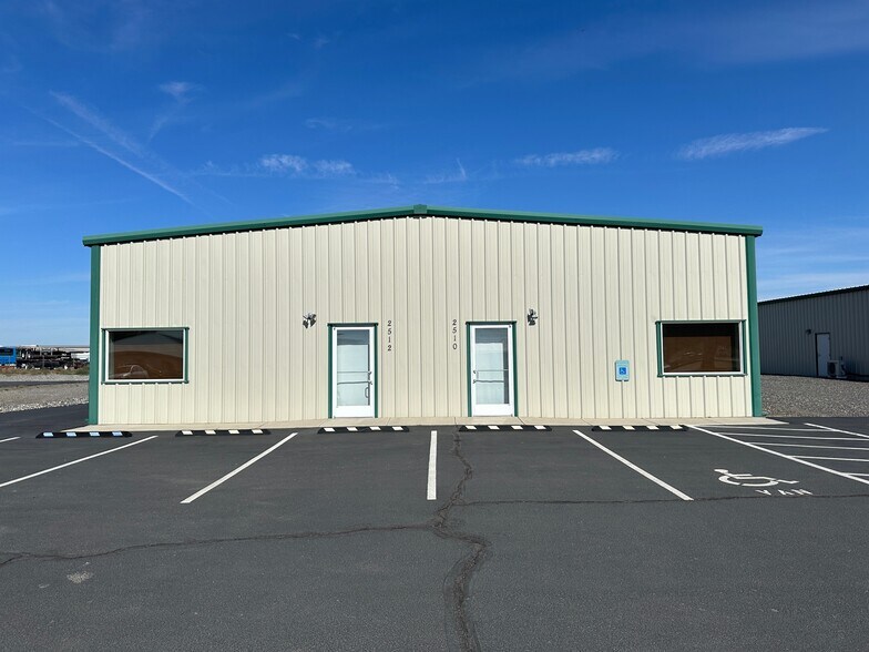 More Photos Of 2500-2512 Aileron Rd, Richland Warehouse For Lease