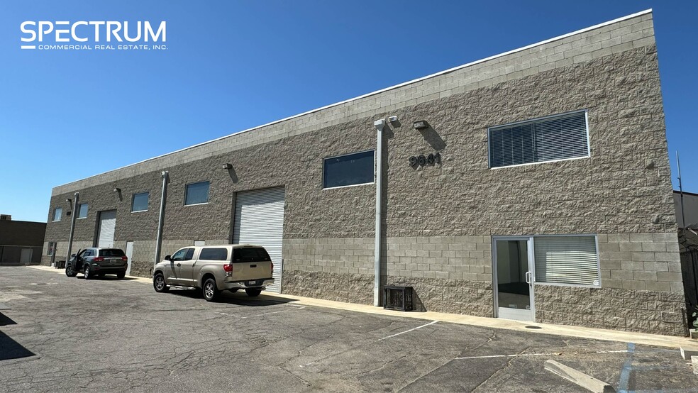 Primary Photo Of 9637-9649 Owensmouth Ave, Chatsworth Warehouse For Lease