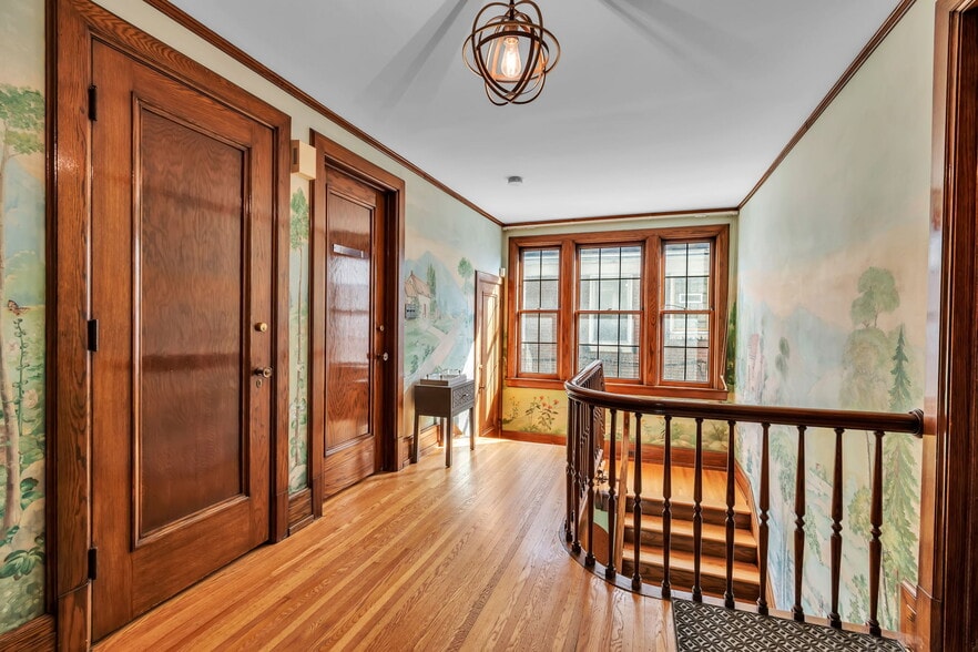 More Photos Of 2740 Main St, Buffalo Office Residential For Sale