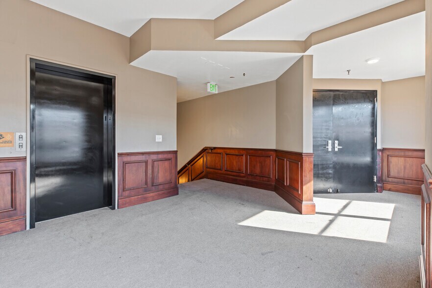 More Photos Of 915-917 J St, Modesto General Retail For Sale