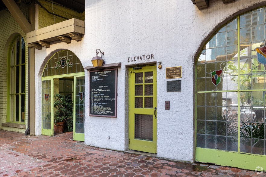 More Photos Of 672 S La Fayette Park Pl, Los Angeles Loft Creative Space For Lease