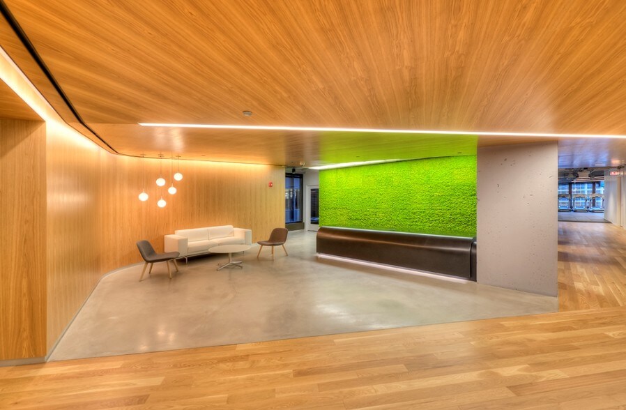 More Photos Of 205 N Michigan Ave, Chicago Office For Lease