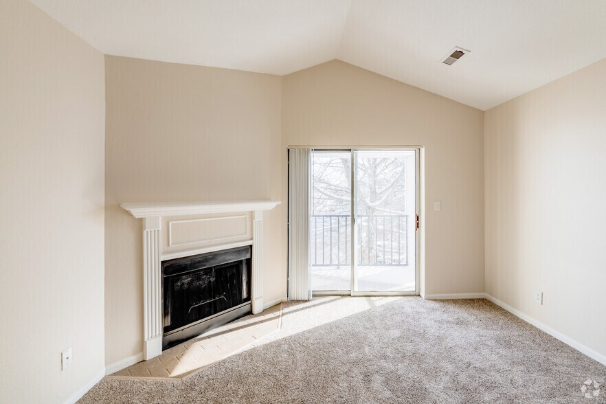 More Photos Of 100 Elena St, Cranston Apartments For Sale