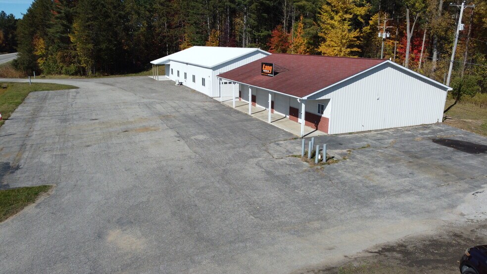 More Photos Of 3331 M 18, Beaverton Manufacturing For Sale