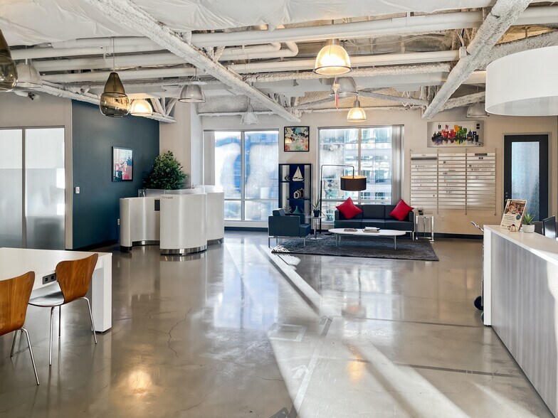 More Photos Of 1 Marina Park Dr, Boston Coworking Space