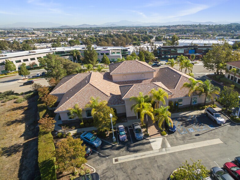 More Photos Of 43471 Ridge Park Dr, Temecula Office For Lease