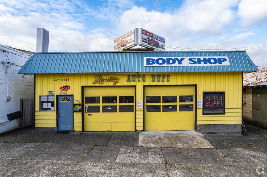 More Photos Of 4623 36th Ave SW, Seattle Auto Repair For Sale
