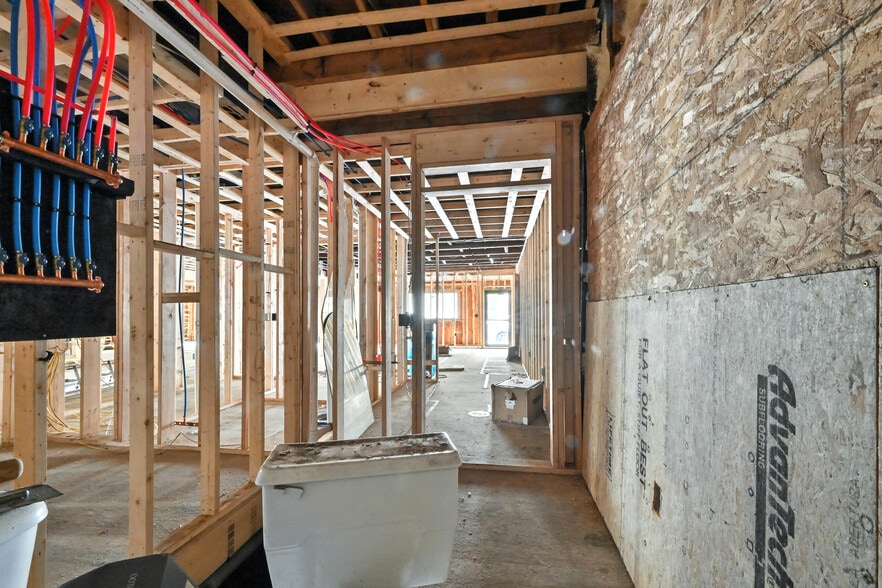 More Photos Of 370 Main St, Wilton Restaurant For Sale