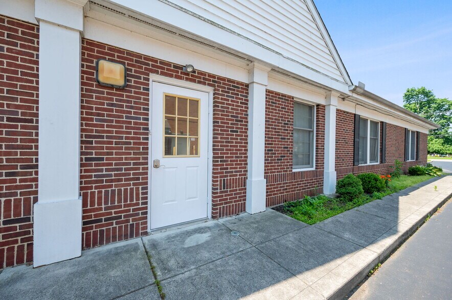 More Photos Of 4630 Pleasant Ave, Fairfield Medical For Lease