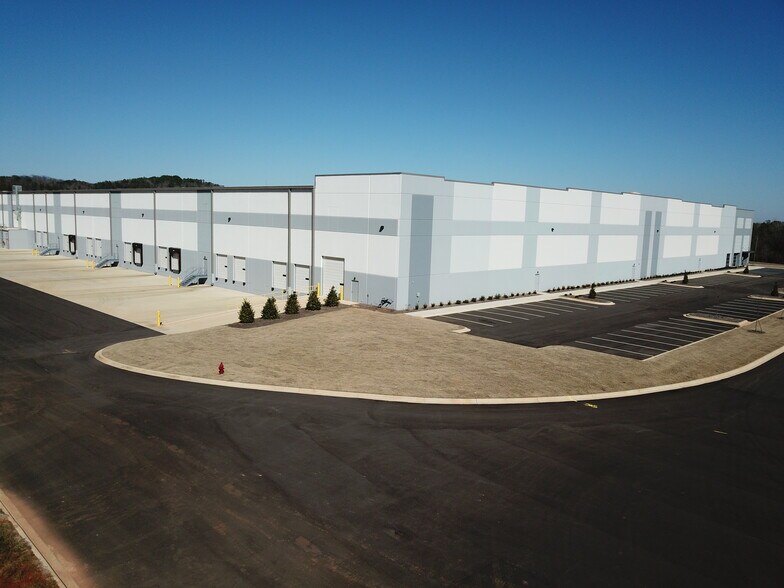 More Photos Of 602 Powder Plant Rd SW, Bessemer Distribution For Lease