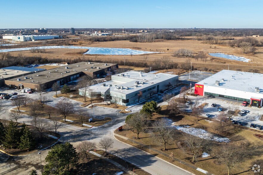 More Photos Of 2266 Palmer Dr, Schaumburg Light Manufacturing For Lease