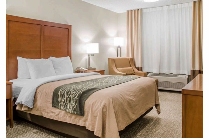 More Photos Of 195 S Colorado Ave, Idaho Falls Hotel For Sale