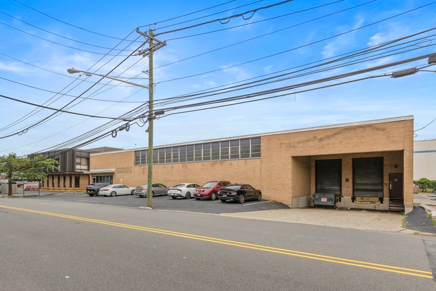 Primary Photo Of 50 Hollister Rd, Teterboro Warehouse For Sale