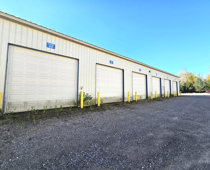 More Photos Of 3500 Contractors Dr, Midland Manufacturing For Sale