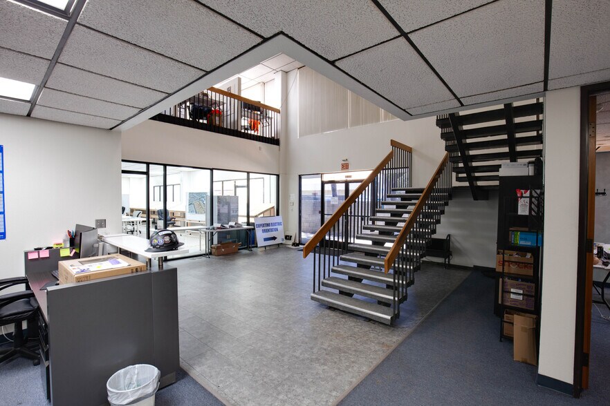 More Photos Of 16119-16125 E Gale Ave, City of Industry Warehouse For Sale
