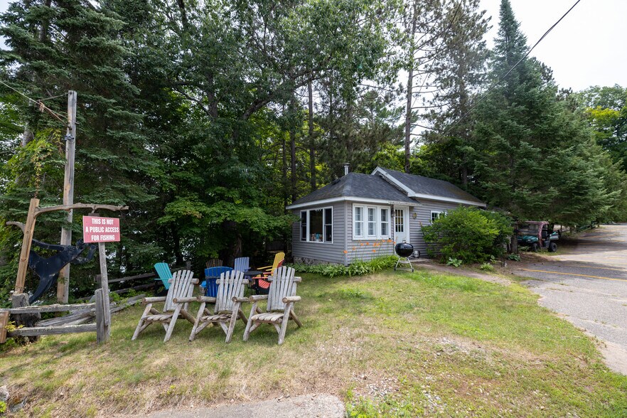 More Photos Of 10338 Big Arbor Vitae Dr, Woodruff Restaurant For Sale