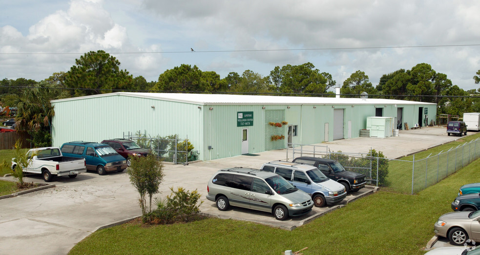 Primary Photo Of 618 Washburn Rd, Melbourne Manufacturing For Lease