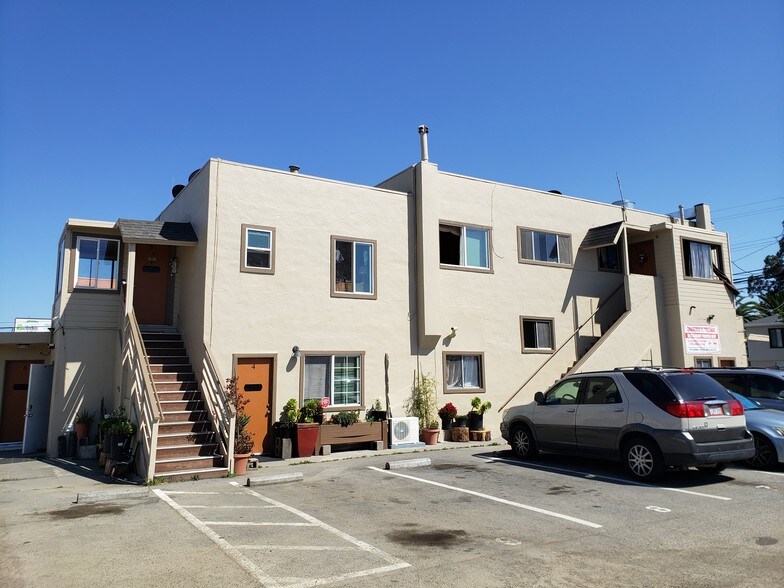 Primary Photo Of 2391-2395 Spring St, Redwood City Apartments For Sale