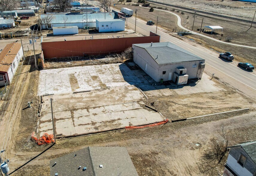 More Photos Of 604 1st Ave, Deer Trail Storefront For Sale