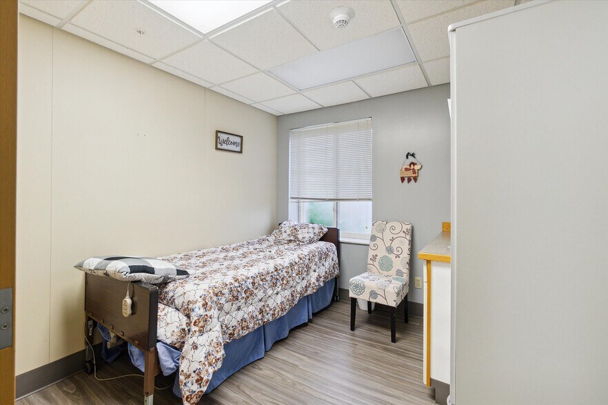 More Photos Of 1380 E Main St, Edmore Assisted Living For Sale