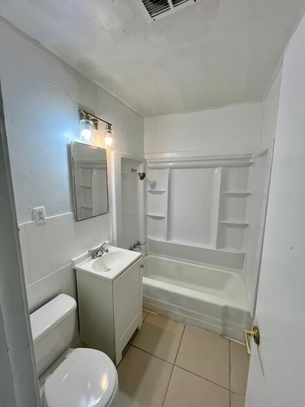 More Photos Of 2204 Sunrise Ave, Las Vegas Apartments For Sale