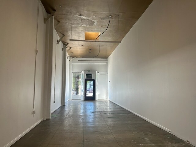 More Photos Of 336 S La Brea Ave, Los Angeles Storefront For Lease