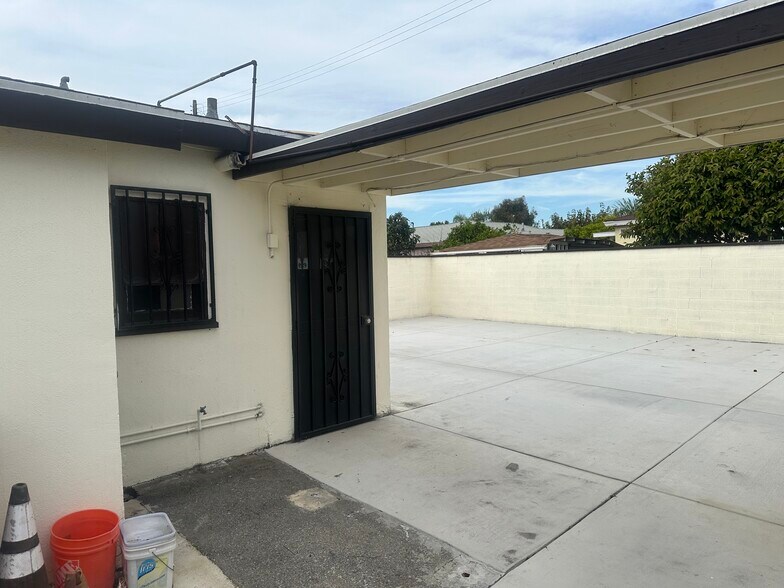 More Photos Of 21617 Figueroa St, Carson Medical For Sale