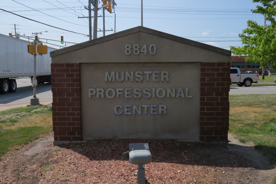 More Photos Of 8840 Calumet Ave, Munster Coworking Space