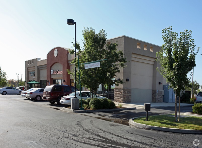 Primary Photo Of 855-885 N Lemoore Ave, Lemoore Freestanding For Lease