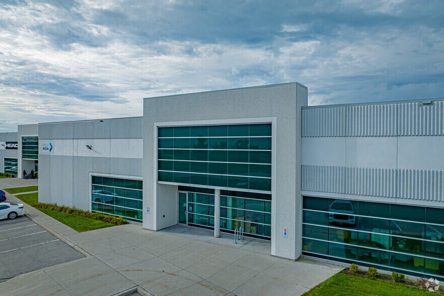 More Photos Of 935A Southgate Dr, Guelph Warehouse For Lease