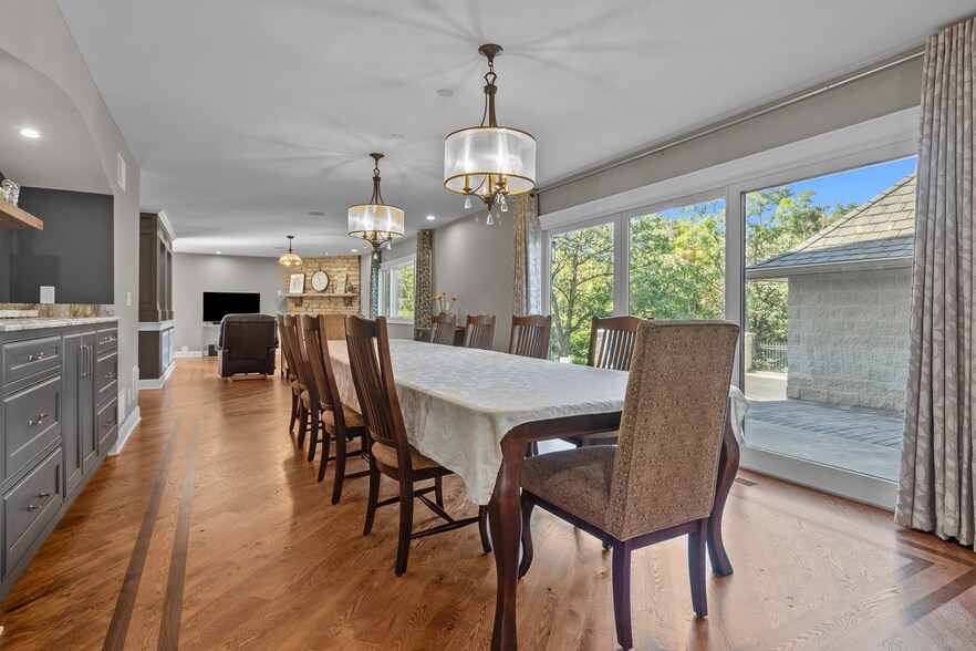 More Photos Of 8508 Il Route 120, Woodstock Specialty For Sale