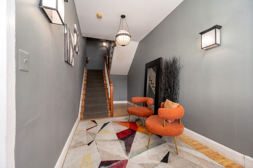 More Photos Of 518 Virginia Ave, Towson Office For Lease