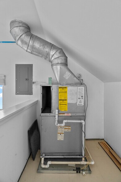 More Photos Of 2420 4th Ave S, Minneapolis Apartments For Sale