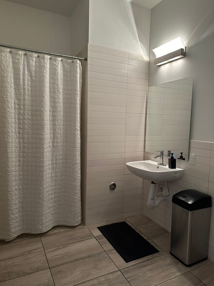 More Photos Of 7336 W Post Rd, Las Vegas Loft Creative Space For Lease