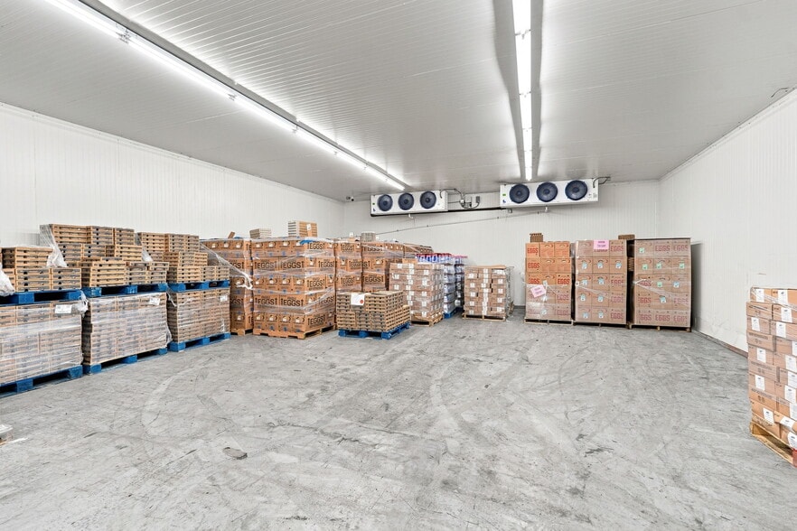 More Photos Of 91 Holt St, Buffalo Warehouse For Sale