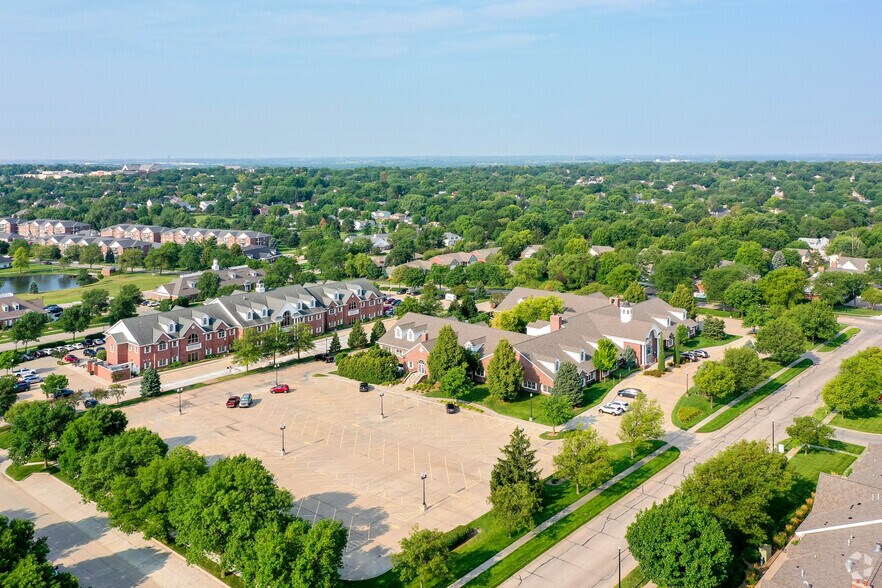 More Photos Of 3401 Village Dr, Lincoln Office For Lease