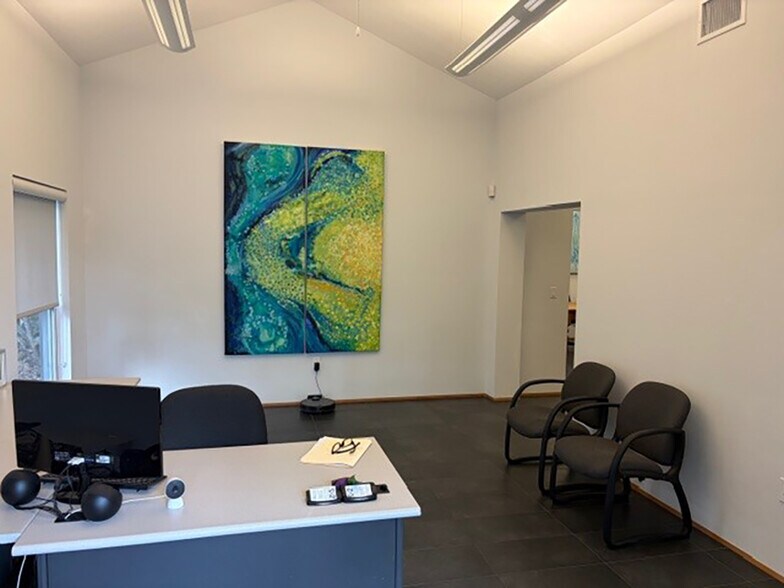 More Photos Of 510 7th St, Bradenton Freestanding For Sale