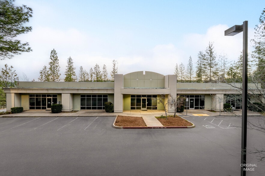 More Photos Of 345 Crown Point Cir, Grass Valley Flex For Lease