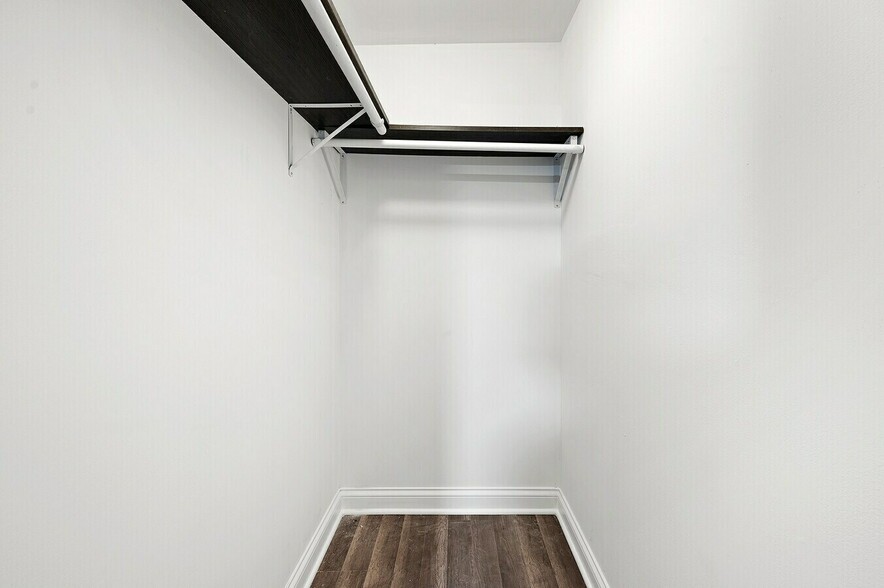 More Photos Of 6837 S Clyde Ave, Chicago Apartments For Sale