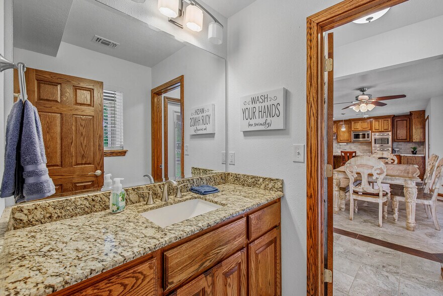 More Photos Of 13863 FM 2154 Rd, College Station Showroom For Sale