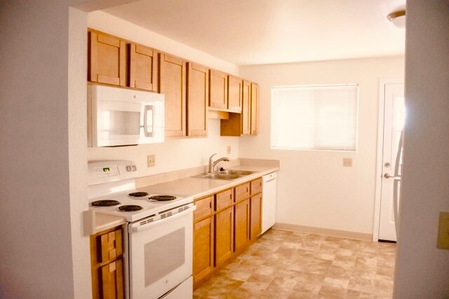 More Photos Of 634-642 Kate Hayes St, Grass Valley Apartments For Sale