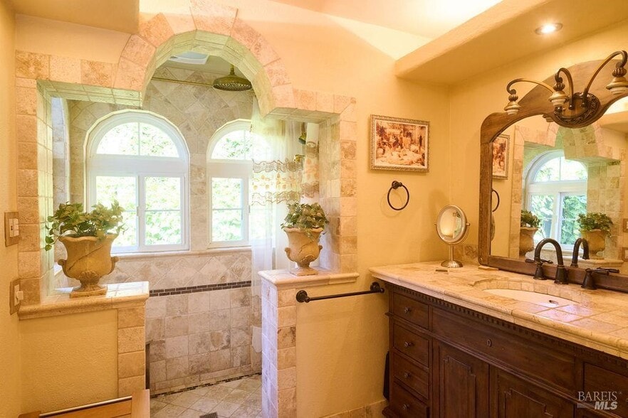 More Photos Of 19400 Scenic Dr, Redwood Valley Specialty For Sale